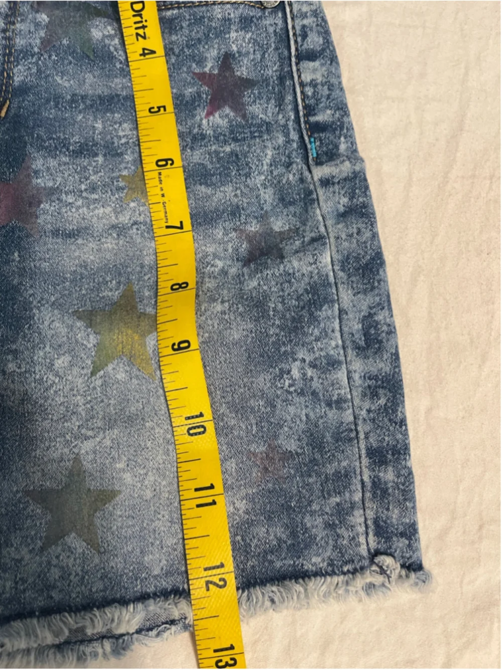 Girls Jordache Denim Shorts Size 7 Blue Acid Wash Star Print